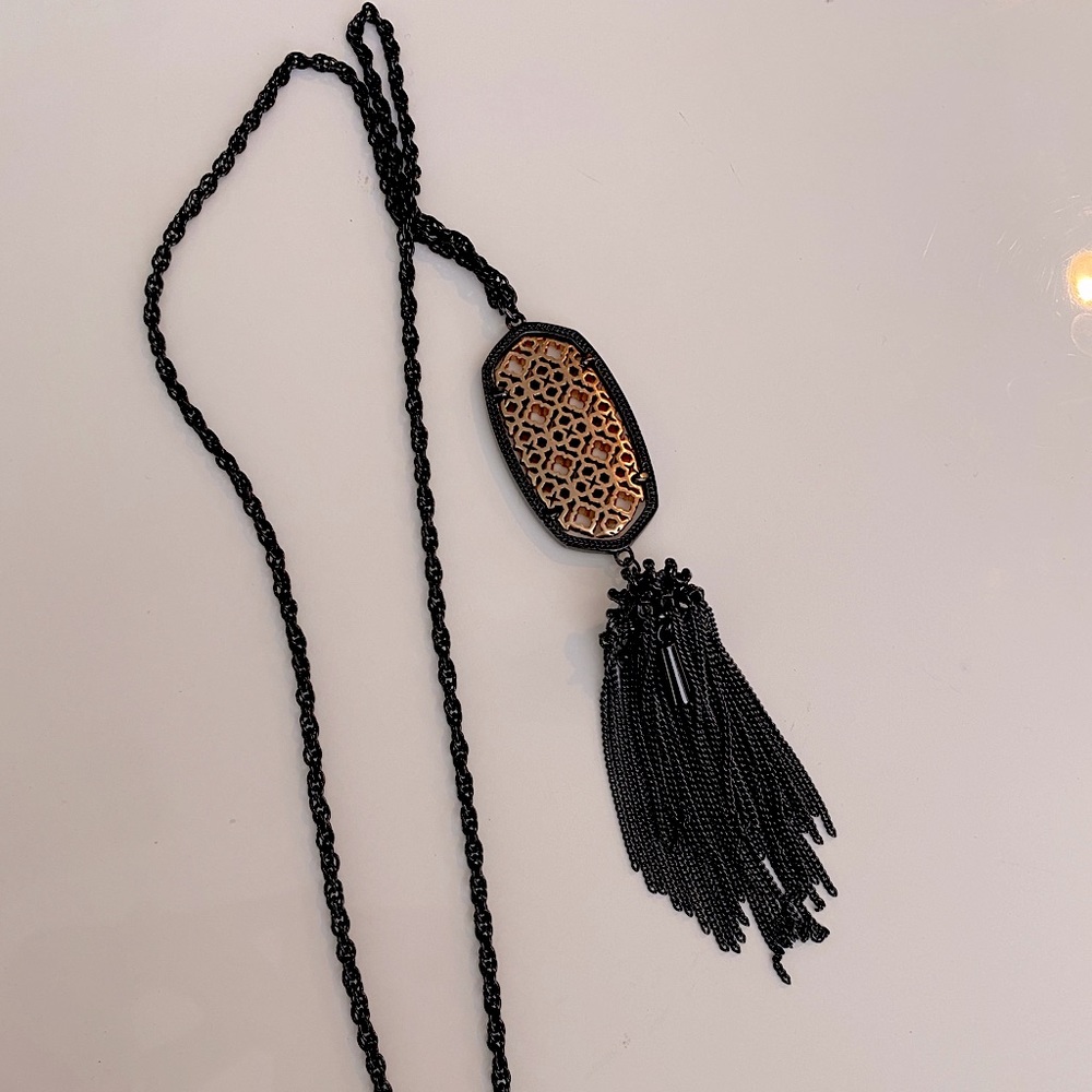 Kendra Scott pendant necklace with tassle